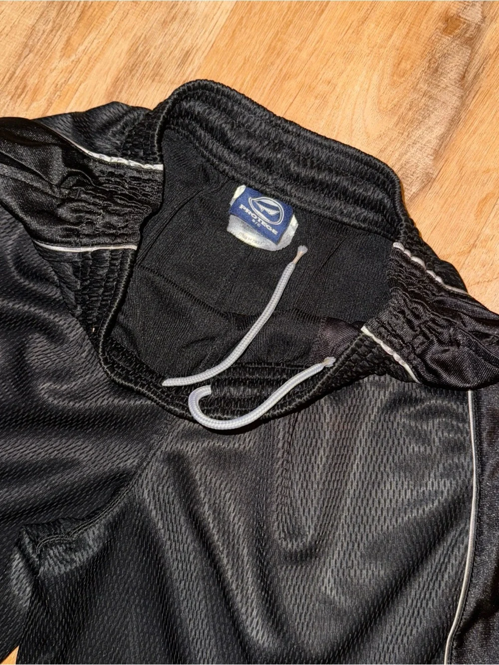Vintage Umbro-like Protege Shiny Black Pockets Soccer Football 90s High Rise S